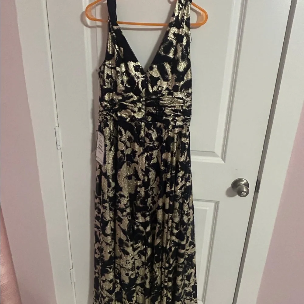 Betsy & Adam Black and Gold Maxi Dress - Picture 3 of 6